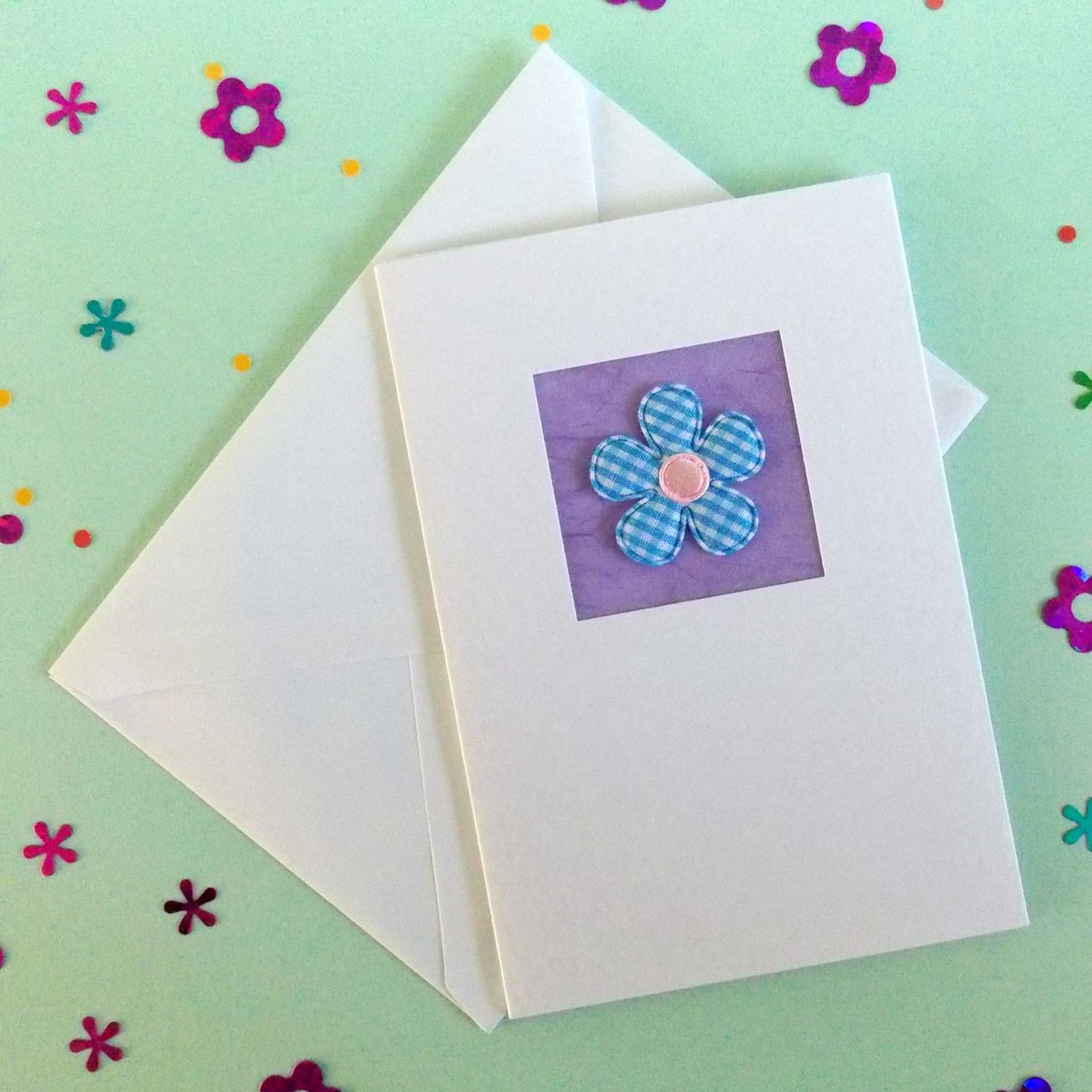 GreenDreamCrtv's tweet photo. Birthday Card, girlfriend, for her, wife, mum, friend, sister, daughter,… https://t.co/Vtq6GqBYqX #Etsy #BlueGingham https://t.co/7nrkz03OVR