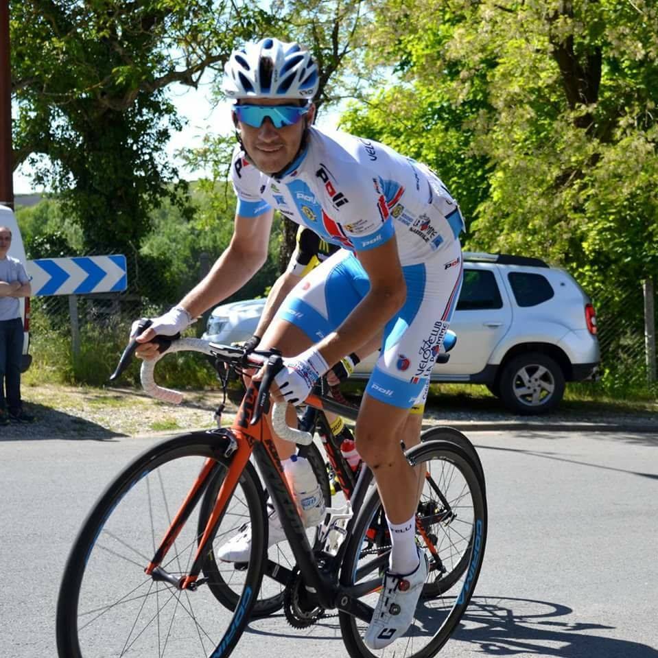 .<a href="/DyballB/">B-dyball</a> Australien de 28 ans de l'AC Bisontine et <a href="/JonathanCouanon/">Jonathan couanon</a> 20 ans du @VCPMarseilleDN3 seront stagiaires du Team à partir du 01/08