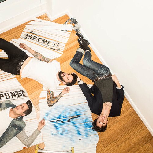 SWareHotDogs's tweet image. When you make a mess it's always best to lay in it.