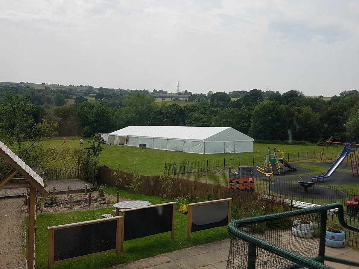 HawkshawGala's tweet photo. Marque's up!!! 👍🏻 #Gala #bringingeveryonetogether https://t.co/f0SCtm8AV9