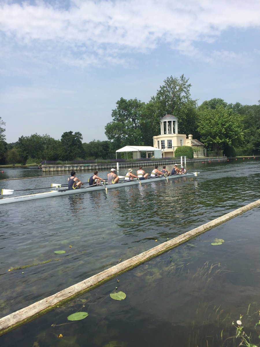 ReadingBlues's tweet photo. Our 1st VIII training at Henley for Friday's @HenleyRegatta qualifiers #RBCSRowing https://t.co/D2KTKDZQNq