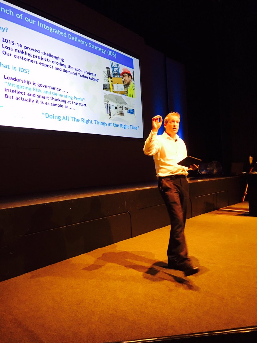 stevedannan's tweet photo. @RossMather ruling the stage for @IRVconstruction #BPI2017 - been talking 10 mins and still hasn't said anything 😉😉 - keep going Ross 😂 https://t.co/RKm3e2RIdz