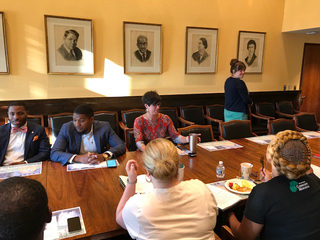 MayorPugh50's tweet photo. Facilitators reporting on success measures. #AbdulSalaam of #KeysDevelopment shares energy, progress of mediation workshops at #CalltoAction https://t.co/KgU7Q9Ctnp