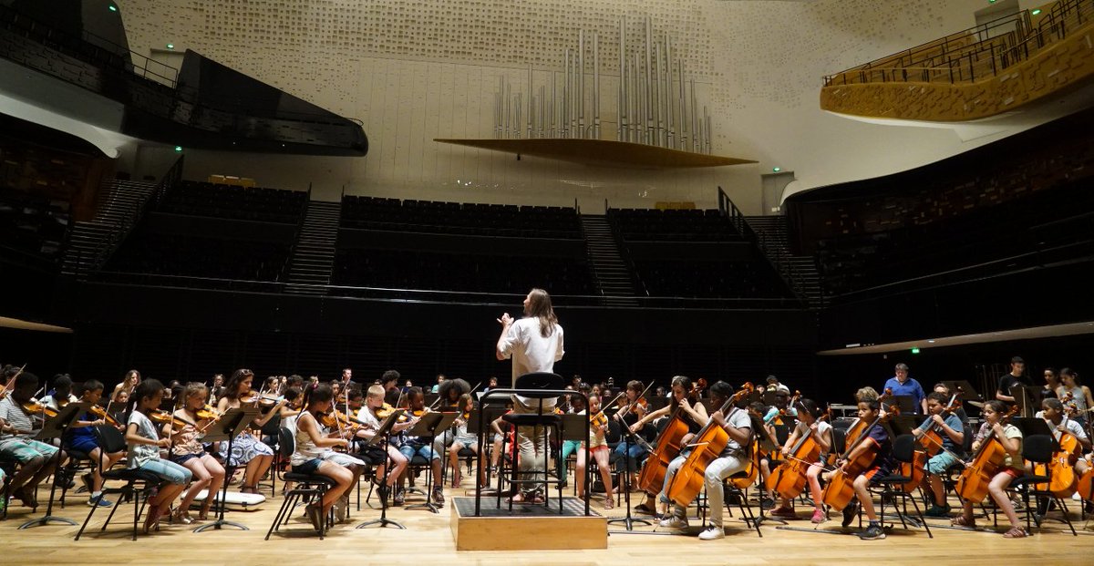 philharmonie's tweet photo. Les concerts #Démos2017 vont être magnifiques, bravo @orchestresdemos et rendez-vous ce week-end ! #MusicMW https://t.co/w0Gr6t83qd