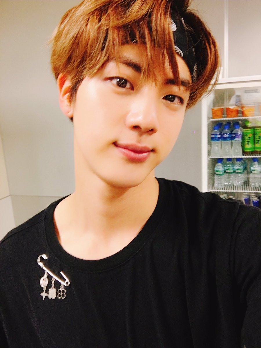 BTS_twt tweet picture