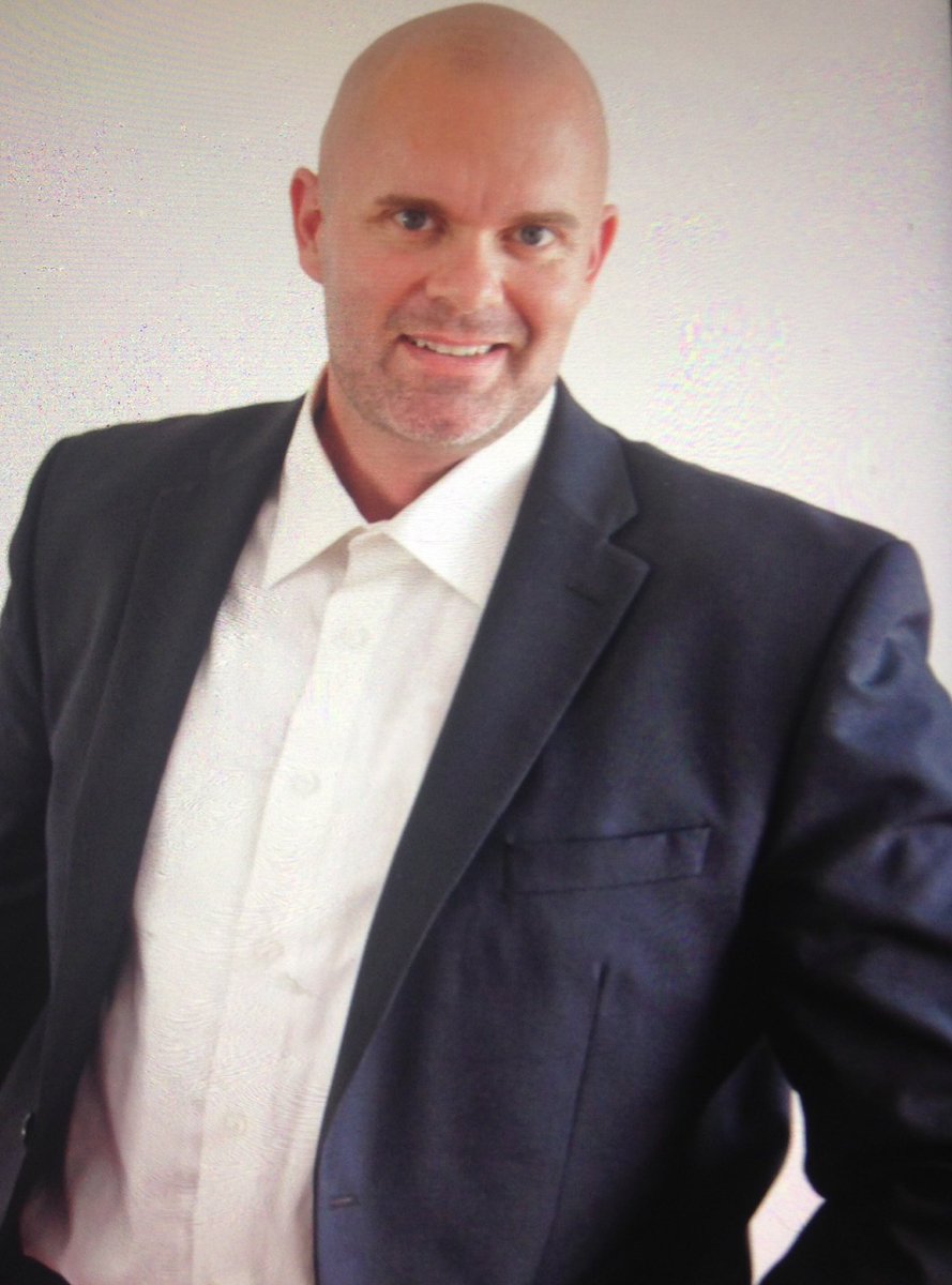 ProjectMarbs's tweet image. New portfolio pictures taken for the new company Marbella Project.