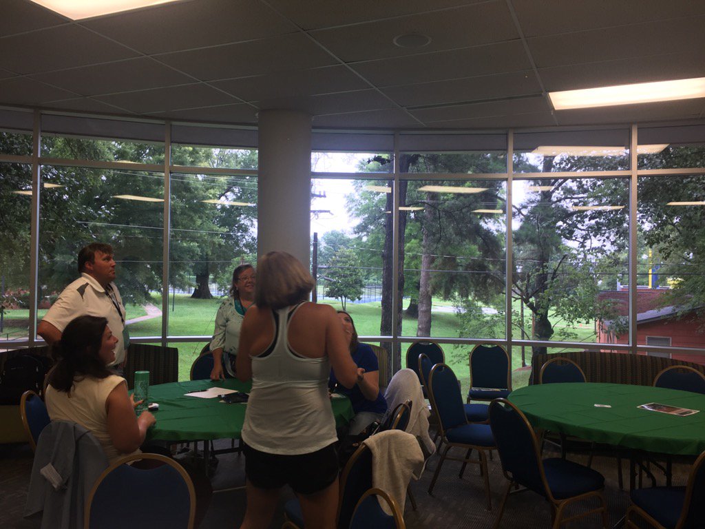 Drone challenge fun at STEMmersion #DESTEM #depd <a href="/DiscoveryEd/">Discovery Education</a>