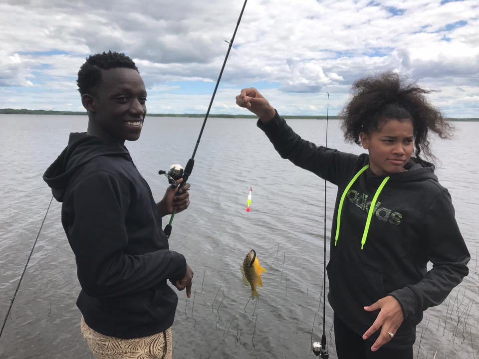 DuluthMNPolice's tweet photo. Members of our department spent time with the NYS Kids fishing yesterday. #gonefishing #buildingrelationships https://t.co/MMHMuKoAcb