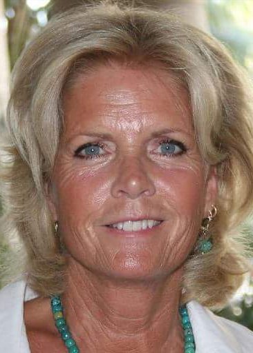 Congratulations!
HAPPY! 70th! BIRTHDAY!
Meredith! Baxter! Sweeet! Way! Cool! 
Aaaaay!  