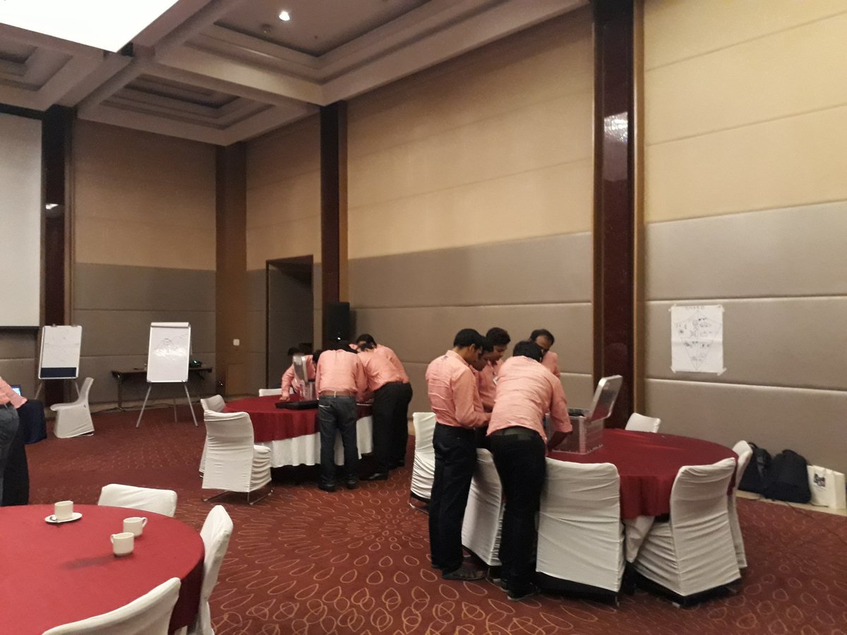 latavalluri's tweet photo. #ldpfy18 immersed in the evening networking activity.#beatthebox#dfrens https://t.co/A9vNnP0sNF