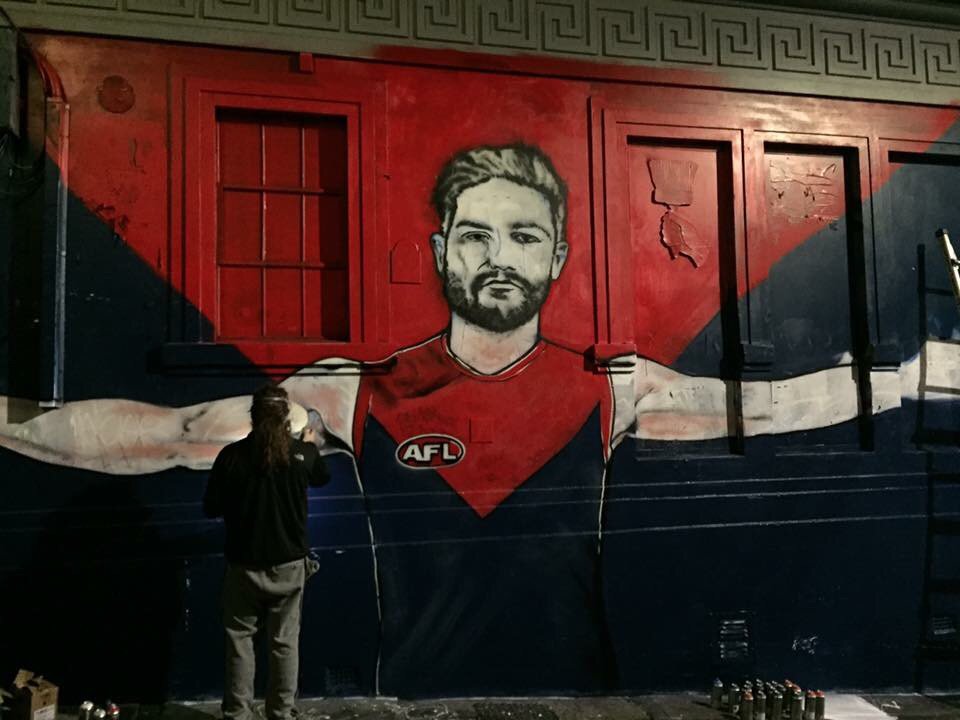 The bugg getting some love on hosier lane!!