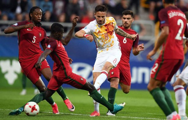 focus_media's tweet photo. #Audiencias 20-06-2017: "Futbol Eurocopa Sub 21: Portugal-España" líder del día con 2,8 millones de espectadores  https://t.co/BXnPDCTlTr https://t.co/FD66myOccp