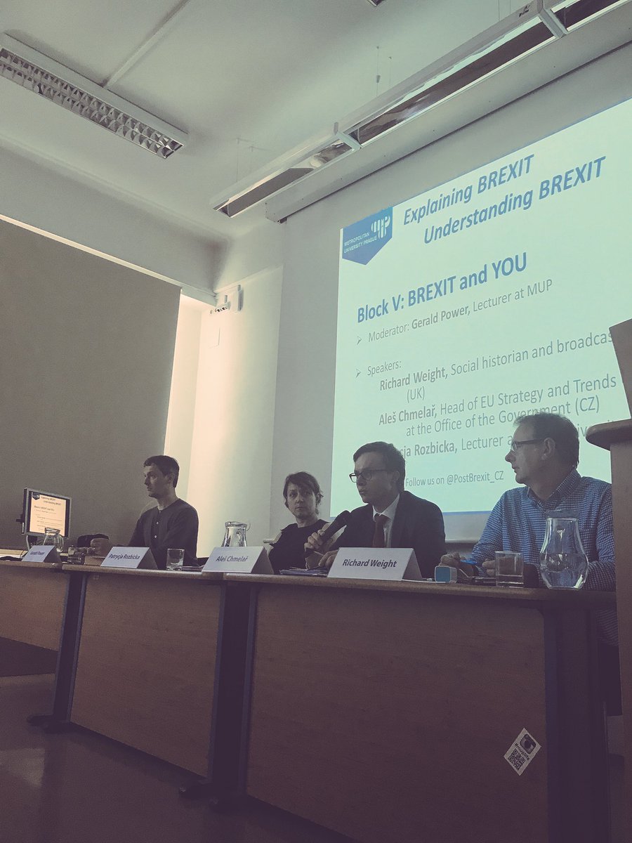 PostBrexit_CZ's tweet photo. @AlesChmelar the #rights of EU #citizens in the UK is our priority as well as budget concerns after #Brexit #BrexitMUP https://t.co/ot0HzqrMJY