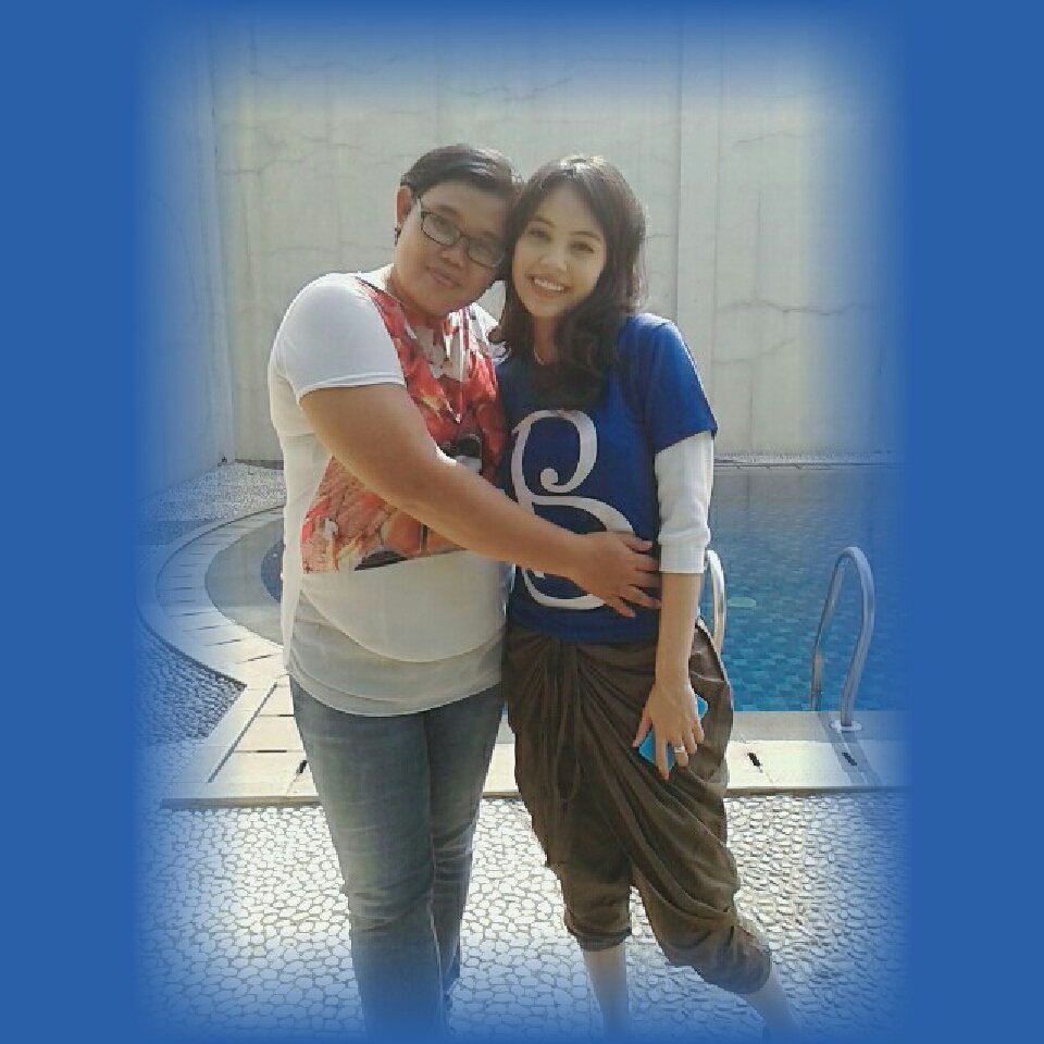 mithabuamona03's tweet photo. Mamah with @anggika21  😘💕 https://t.co/j7F41jX7r5