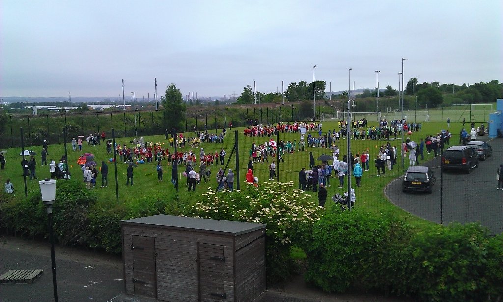 primaryandrew's tweet photo. Potted sports underway. Thank you to @GHSfalkirk for letting us use your pitch for our Sports Day. https://t.co/FFK7Obrv6L