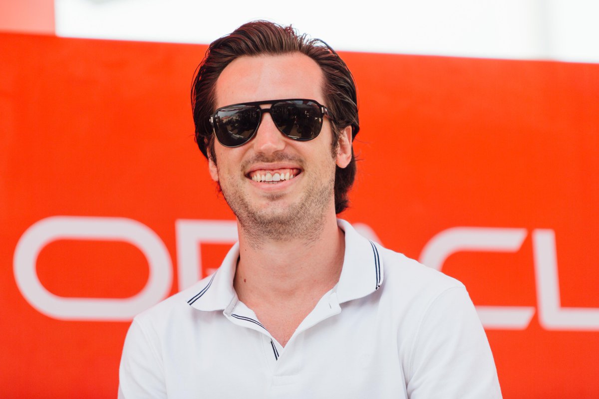 JanVJensen's tweet photo. Great session #CannesOracleDeck, #CannesLions @OracleDataCloud @OracleDataCloud about content and how its evolving to make relevancy https://t.co/WCk92U2HTo