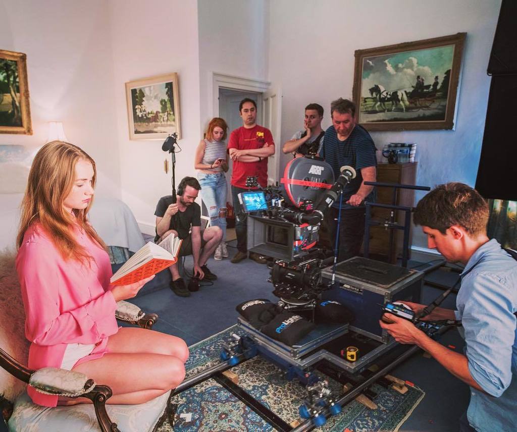 SplitTheSunHQ's tweet photo. Sometimes you just have to shoot on #35mm #film @arrichannel @kodak_shootfilm #bts #cinematography #cinema #produc… https://t.co/h5SIiWMkSI https://t.co/DVf12rNxVs