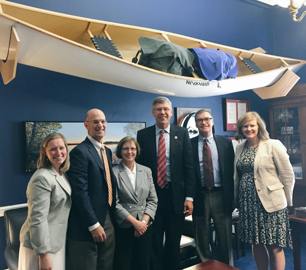 ElizabethCrow's tweet photo. Using #VoicesForNature today and advocating for #conservation in D.C. Thanks @RepErikPaulsen for meeting with us! https://t.co/9ixJMGUvk6