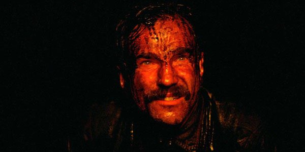 TheCinemaAce's tweet photo. Cheers to Daniel Day Lewis on his retirement! Movies won't be the same without him. https://t.co/D0HuN6MAtf