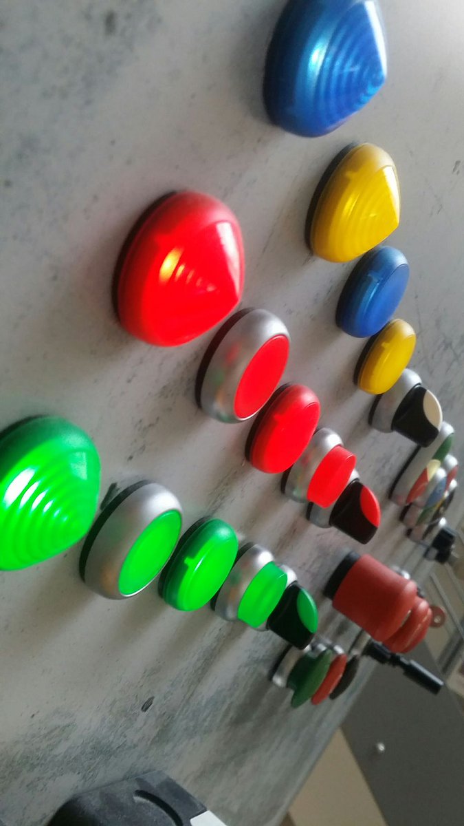 iAutomatyka_pl's tweet photo. #AutomationArt https://t.co/duyV95dYq0