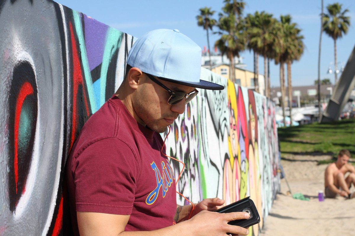 Just another day in LA Weather #ChargeItUp #LiveItUp #SolSolHat #BeachLife