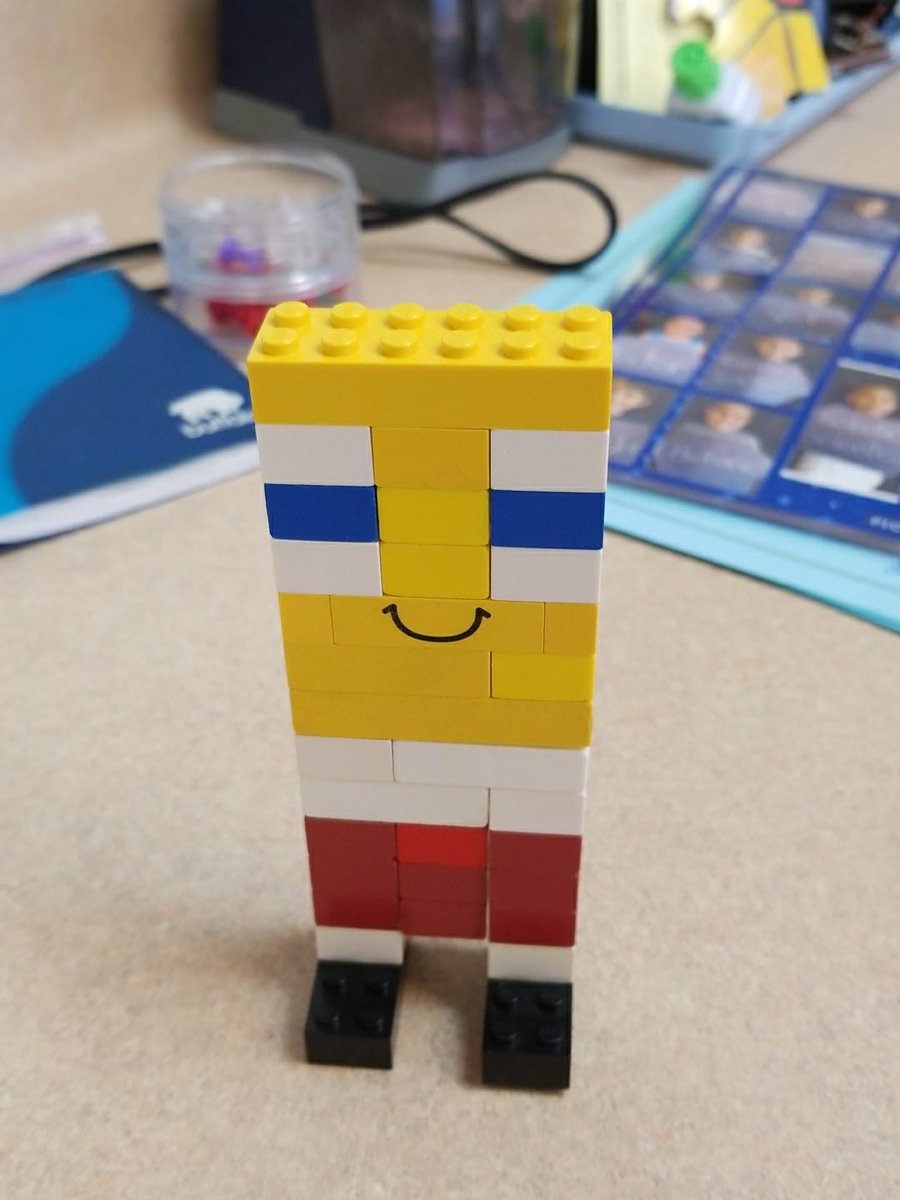 Kinder103_104's tweet photo. When you LOVE Spongebob! @1GreatLakes2013 #lego #legospongebob #spongebobsquarepants #fdk https://t.co/oC357Un1t9