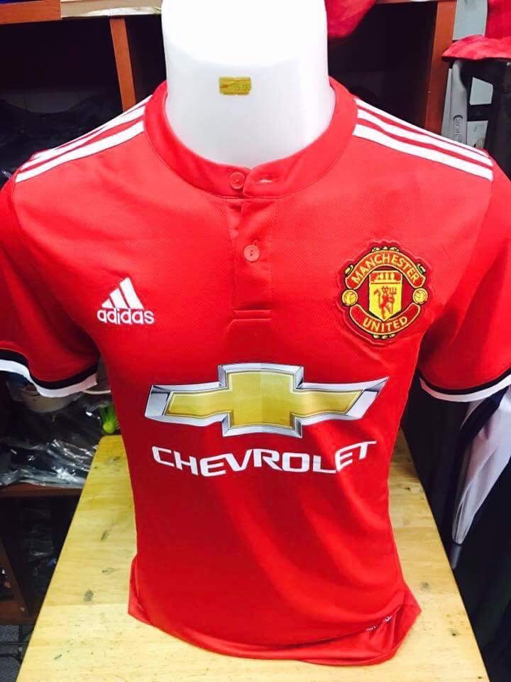 ManUtdStuff's tweet photo. 📷 | United's rumoured home kit for the 2017/18 season. https://t.co/pQtr3ldBnn