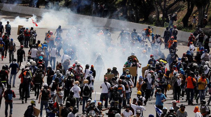 View image on Twitter