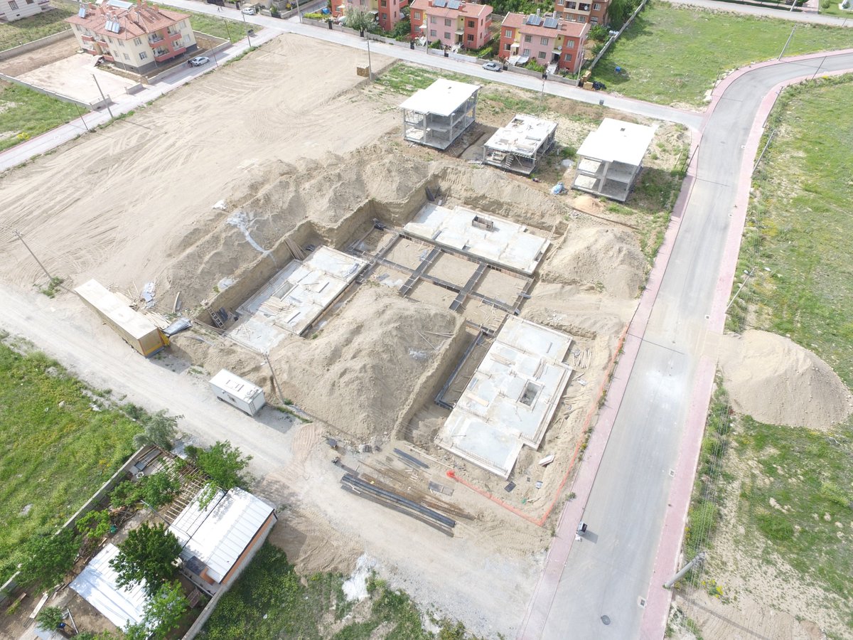 pentusconstr's tweet photo. The construction of 6 villas that we have laid foundation in Konya, Sille district continues at full steam #villa #villaproject #villadesign https://t.co/bIeUEL8GIk