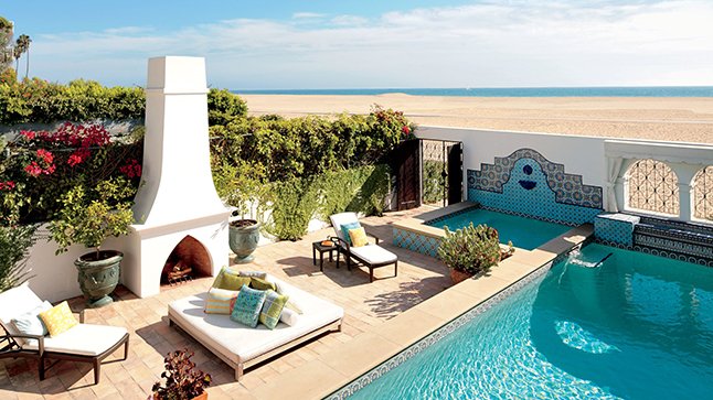 On retrouve sur le marché des modèles plutôt chic, faisant de votre aménagement extérieur une oasis de détente: bit.ly/2aBxqmX