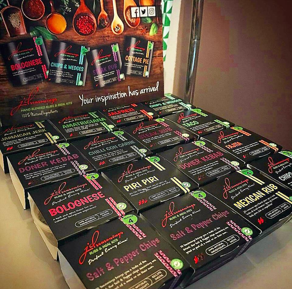 jdseasonings's tweet image. #Competition time! #WINITWEDNESDAY #WIN 16 of our Rubs &amp;amp; Meal kits.
To enter #FOLLOW us &amp;amp; #RT this post #winner will be announced 28/06/17 😀