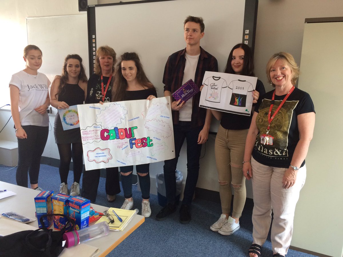 CCNBusiness's tweet photo. Business students taking part in a 'design a music festival challenge' @norwichcollege https://t.co/GTeYWmaKyw
