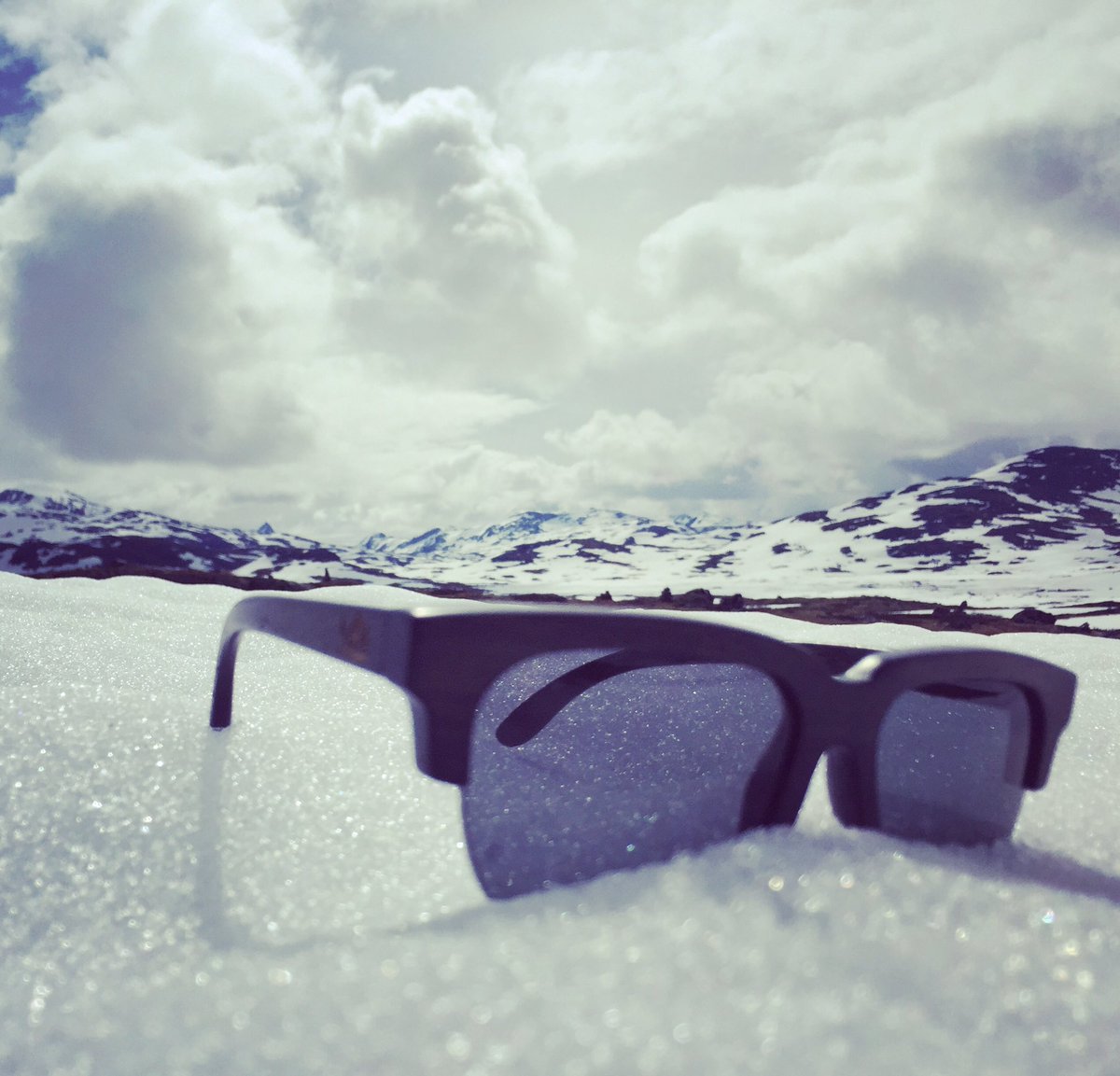 Snow glare sorted. #Norway #sunglasses #snow #mountain #Leighonsea #legra #woodensunglasses