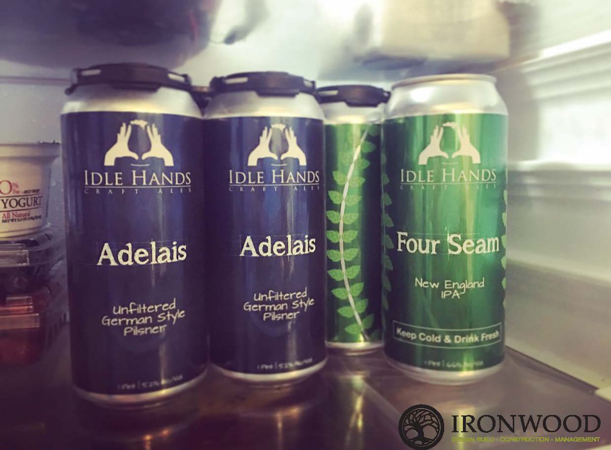 PIDGEONandCO's tweet photo. Happy First Day of #Summer! We are #celebrating after #work with some frosty craft #brews from @Idlehandsbeer. Cheers! #FourSeam #Adelias https://t.co/x9wwd6il8r