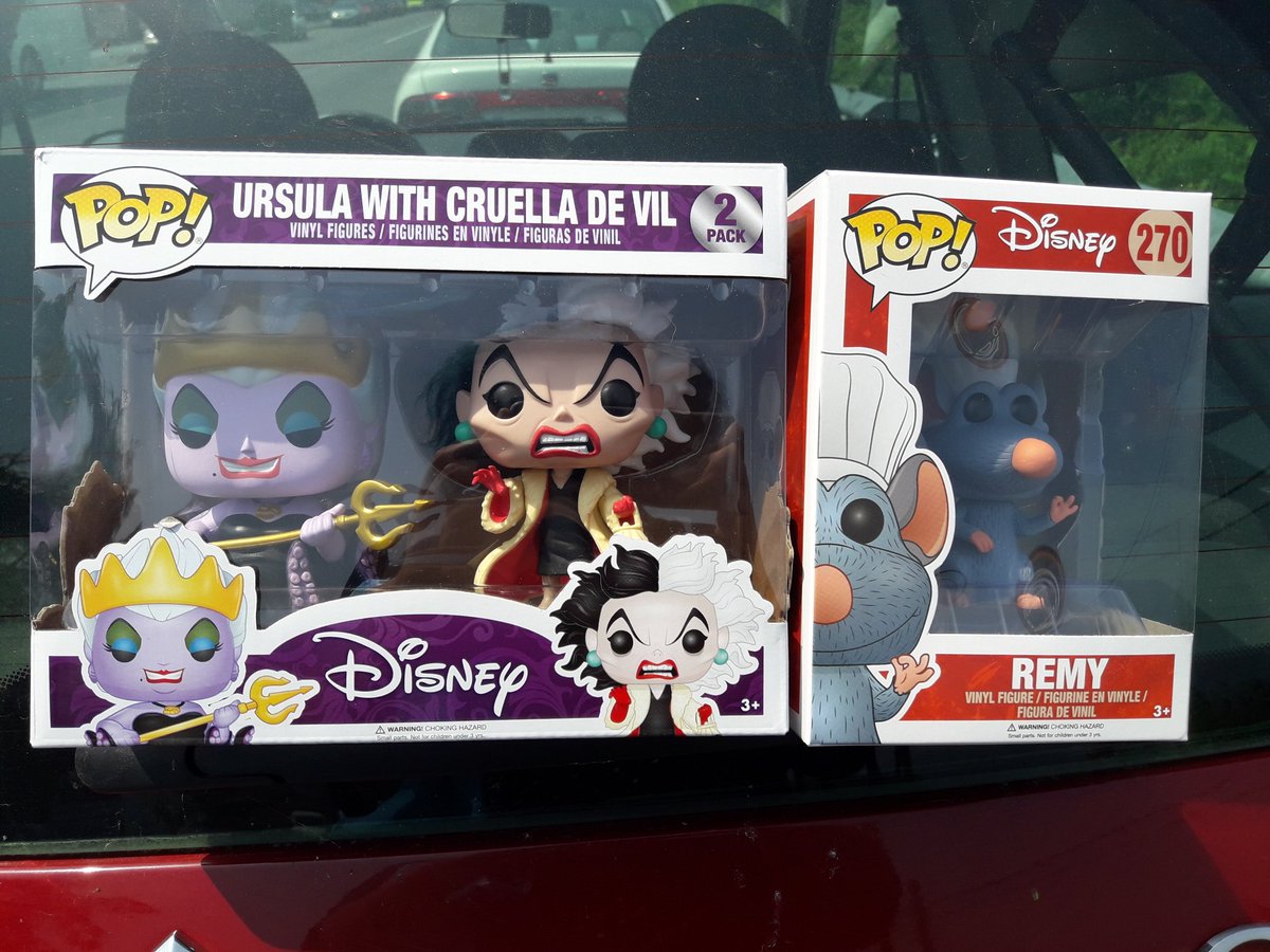 xLyannaStark's tweet photo. // Mis nuevos bebes gracias a @frikitopia  😍😍😍😍 https://t.co/6XSQHqVCtB