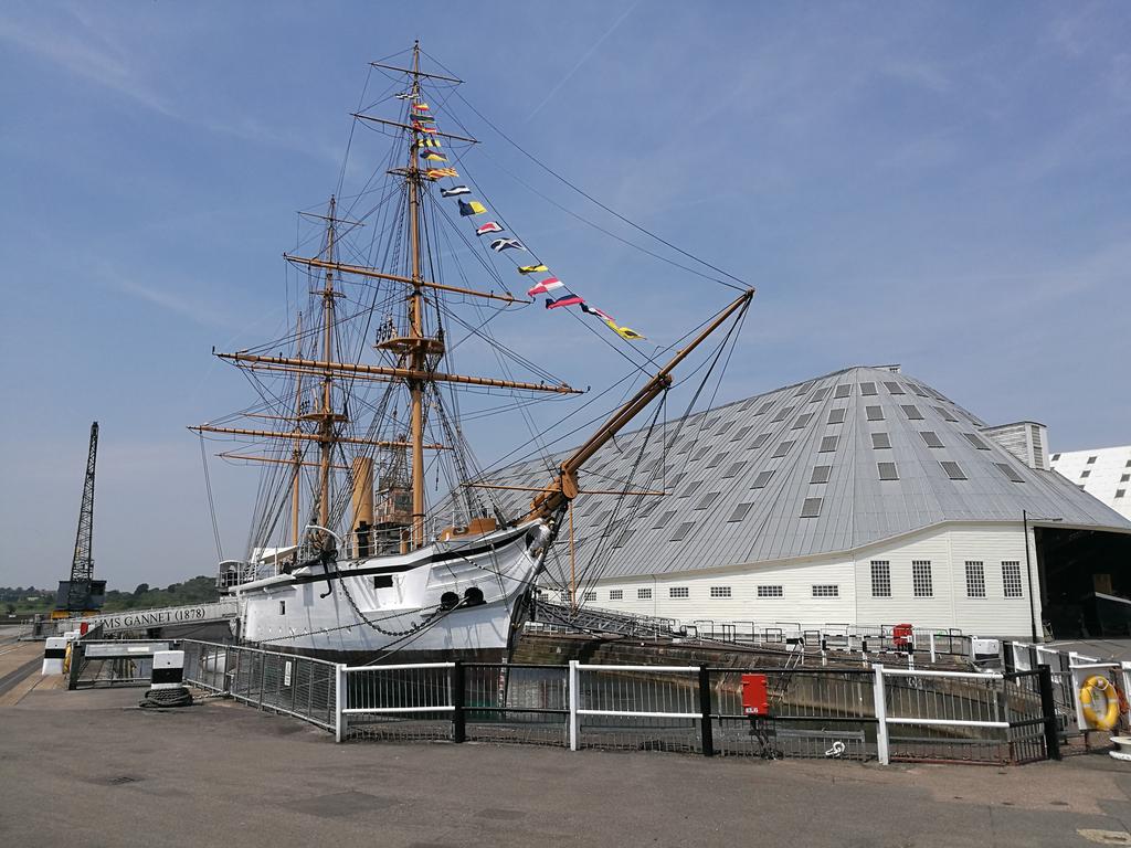 Alistair Brown tweet media