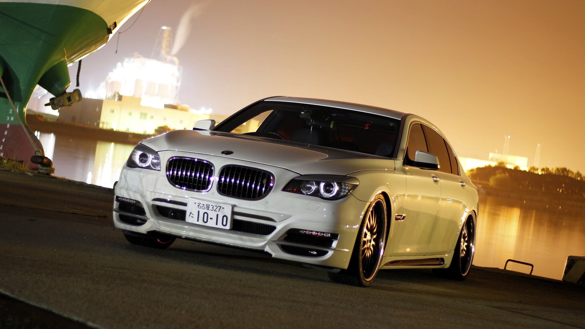 Twitter 上的 りゅとにき おさぴーさんのベンツもbmwもカッコイイよねー エムズガレージ 車好きはrt かっこいいと思った人はrt T Co Upa2vgxljz Twitter