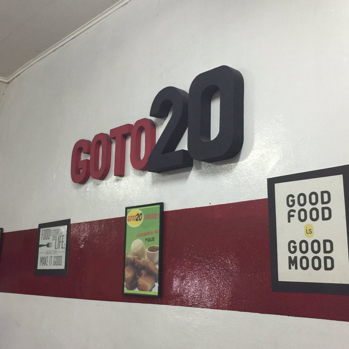 arbtr1997's tweet photo. Bet ko nang kainan pag uwian @gnicoledeocampo #lugawan https://t.co/QkGbQ2L9Lv