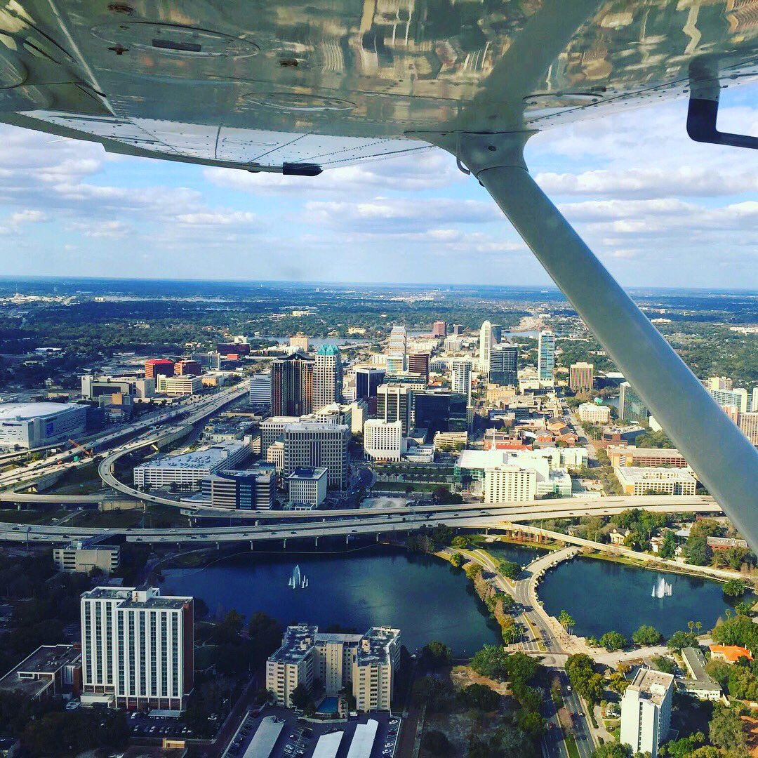 2flyairborne's tweet photo. Practicing #InstrumentApproaches over the @citybeautiful at #korl #studentpilotlife #cessna172 #g1000 https://t.co/3jlqF7EHwH