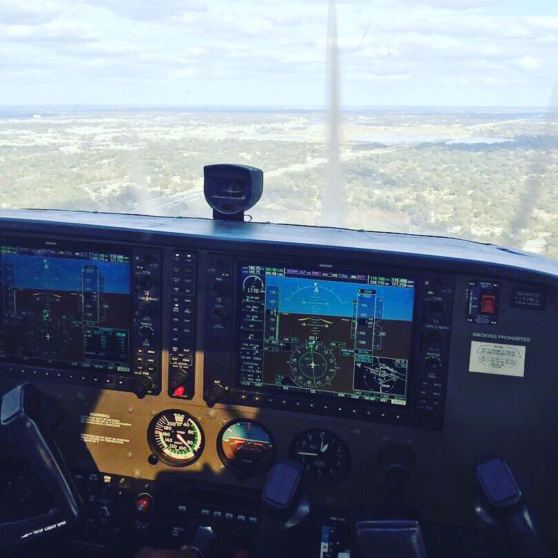 2flyairborne's tweet photo. Practicing #InstrumentApproaches over the @citybeautiful at #korl #studentpilotlife #cessna172 #g1000 https://t.co/3jlqF7EHwH