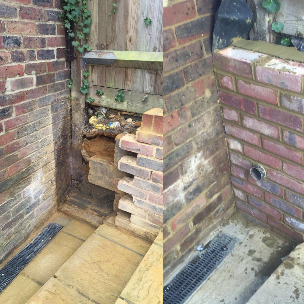 DownsEnergy's tweet photo. Removing garden / retaining wall which transferring #damp inside - damp proof and rebuild. https://t.co/JRiRVJi73A