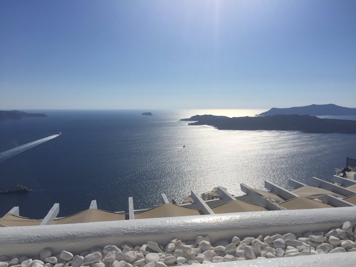 BryanDuling's tweet image. Podcasting B2B in Santorini @DanBarreiroKFAN