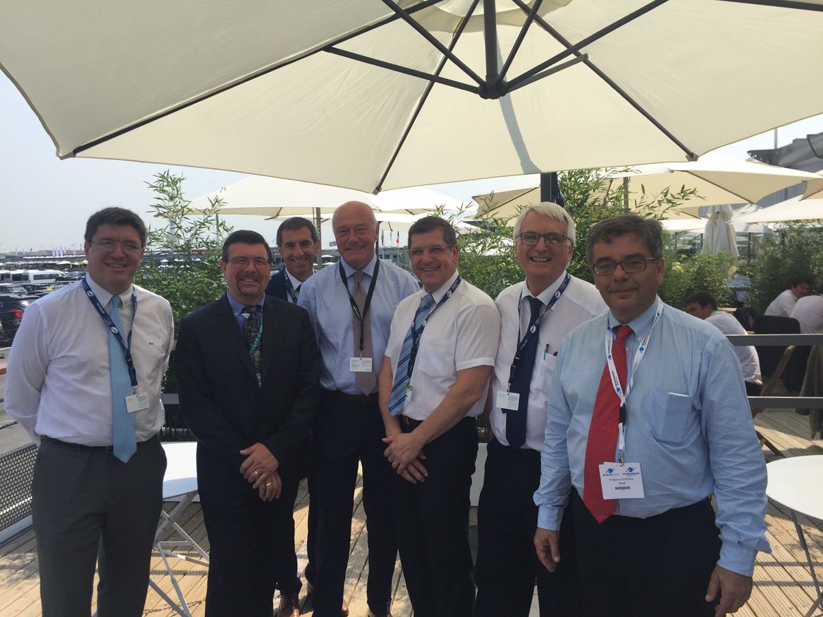 Alpha_RLH's tweet photo. De belles perspectives de collaboration entre @Alpha_RLH et @AerospaceValley : #innovation #competitivite en @NvelleAquitaine @al_rousset https://t.co/HcWY7IDyqB