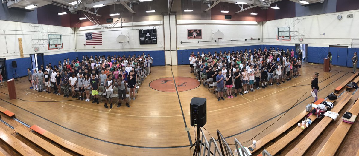 RobertDaniello's tweet photo. LFCMS 8th Graders getting ready for graduation ceremony tomorrow night. Congratulations to our future Bridgemen! #FLPride #classof2017 https://t.co/LCEeGFhmee