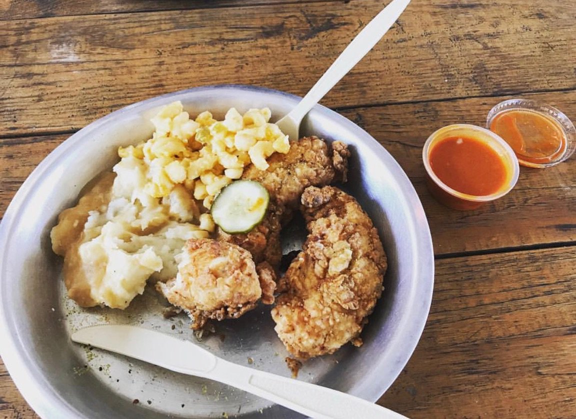 CS_TF's tweet image. Kick hunger to the curb with some chicken fingers and mac &amp;amp; cheese during lunch or dinner today at Chicken Scratch!

📸: IG: jkal87