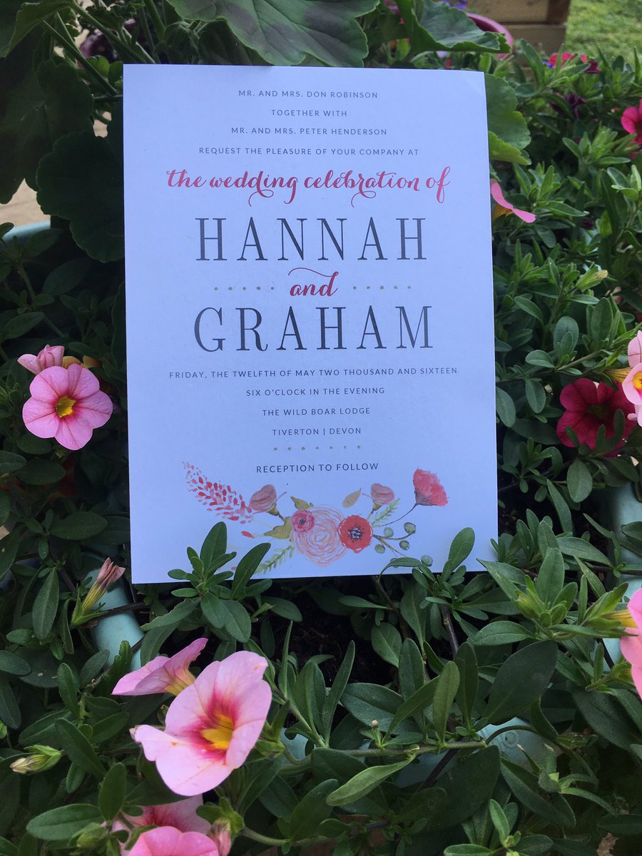 invitationery's tweet photo. Some new invite designs perfect for a summer wedding. #weddings #floral #tropical #nautical https://t.co/mjarhw2TIT