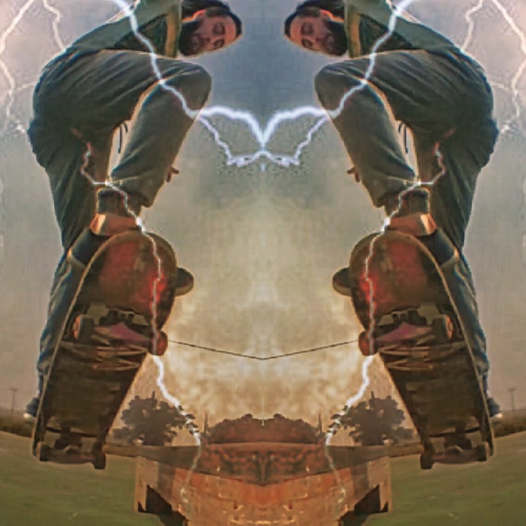 TwingeCo's tweet photo. @tw.nicholas dedications to the heavens that supported #goskateday2017 with the thunderstorms it's giving us today. ⚡️🌪 https://t.co/EpSGtEkeKR
