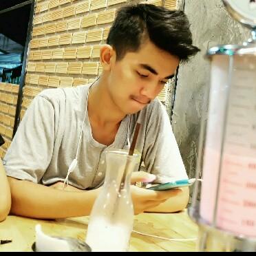 _sofee's tweet image. Come hangout with me on #BIGOLIVE web.live.bigo.sg/2100737575_149…