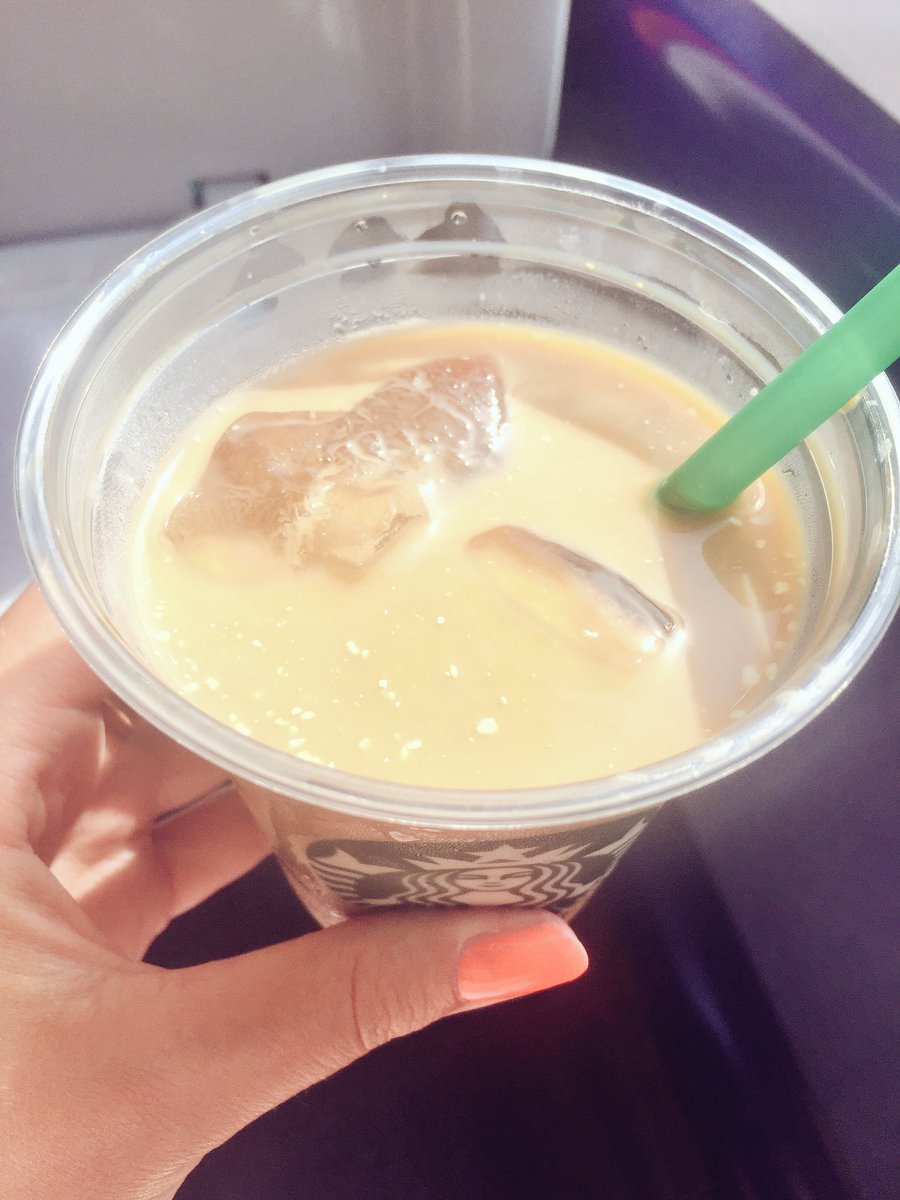 Something tells me I shouldn't be drinking my iced macchiato <a href="/Starbucks/">Starbucks</a> #theyarentsprinkles #britscanthandleheat 🥛🤢🔥