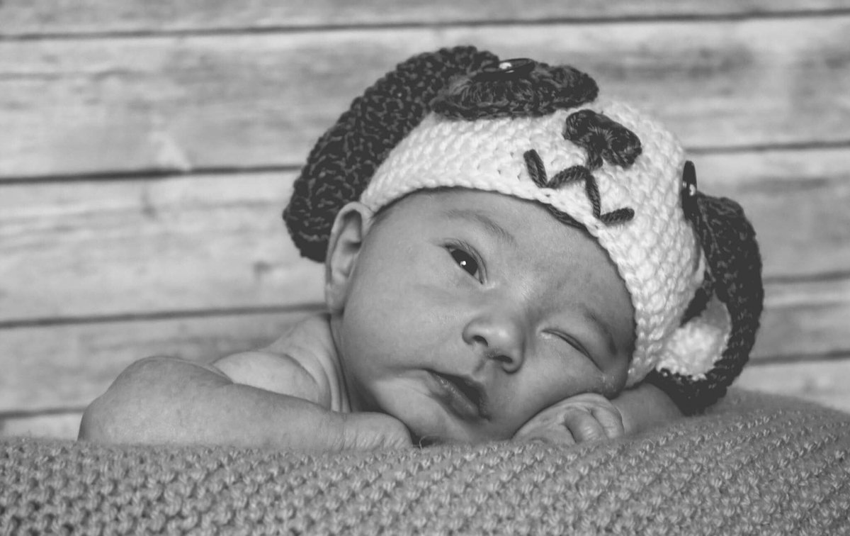 mrsaandersen's tweet photo. Anyone that follows me on social media can expect a frenzy of baby pictures from now on 😍💕 #hesoperfect https://t.co/aVU0ySRAwl